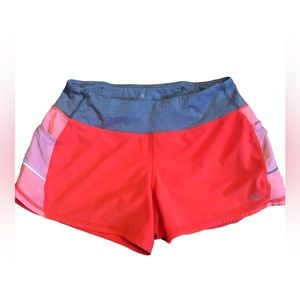 Athleta Women’s Size S running/workout shorts.